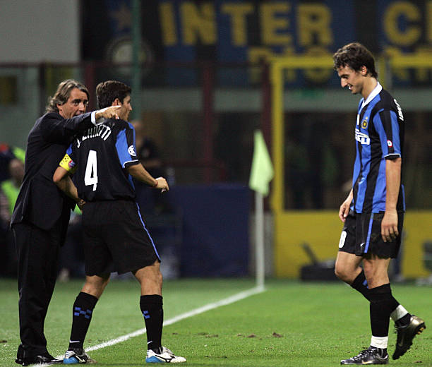 强队表现不 强队表现不