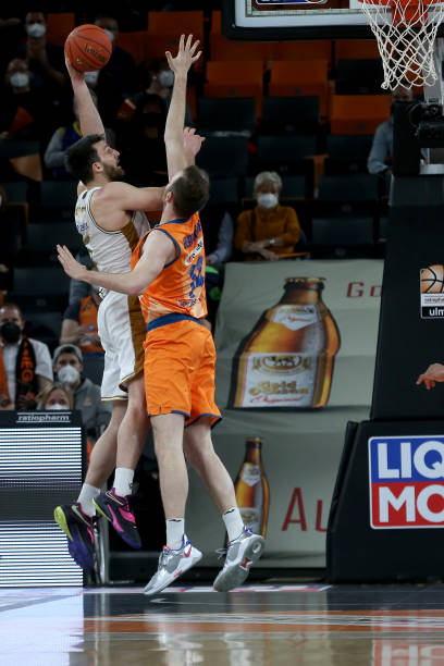 又严格控制 又严格控制